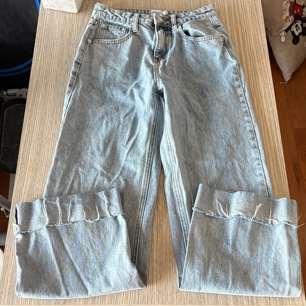 Princess Polly Light Wash Flare Jeans Size 0